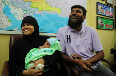 テレビで「赤ちゃんプレゼント」のイスラム伝道師、 批判に反論