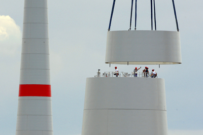 ドイツで発電用の風車を建設