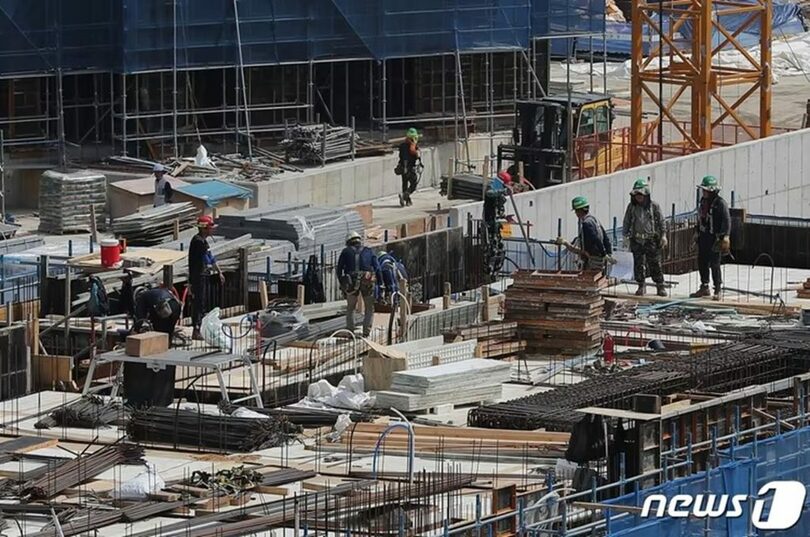 ソウル市内のマンション建設現場 (c)news1