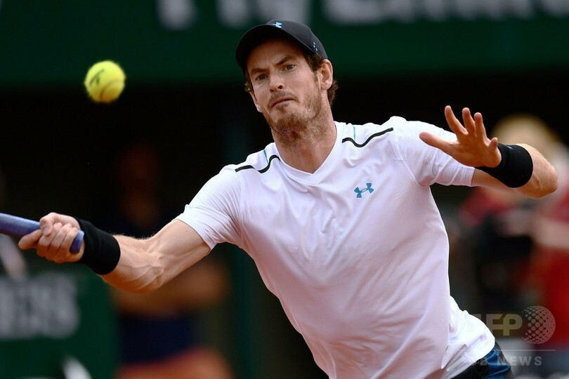 マレーが通算650勝目で全仏OP8強、母国の悲劇には哀悼の意