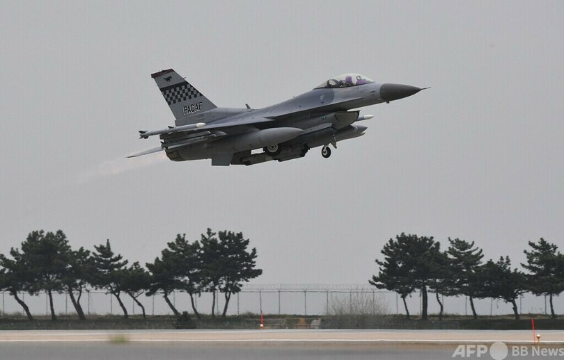 米軍のF16戦闘機、韓国で墜落
