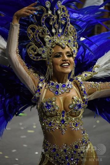ブラジル サンパウロでサンバカーニバル開幕 写真30枚 国際ニュース Afpbb News