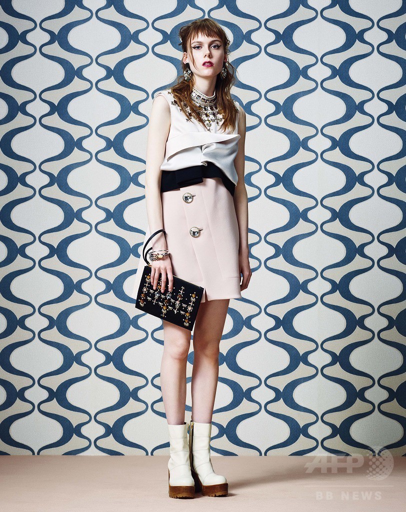 「マルニ」16年春のカプセルコレクション発表