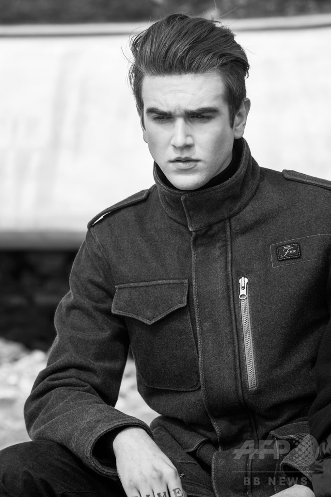 話題の2人がモデルに！「フェイ」17年秋冬広告キャンペーン到着