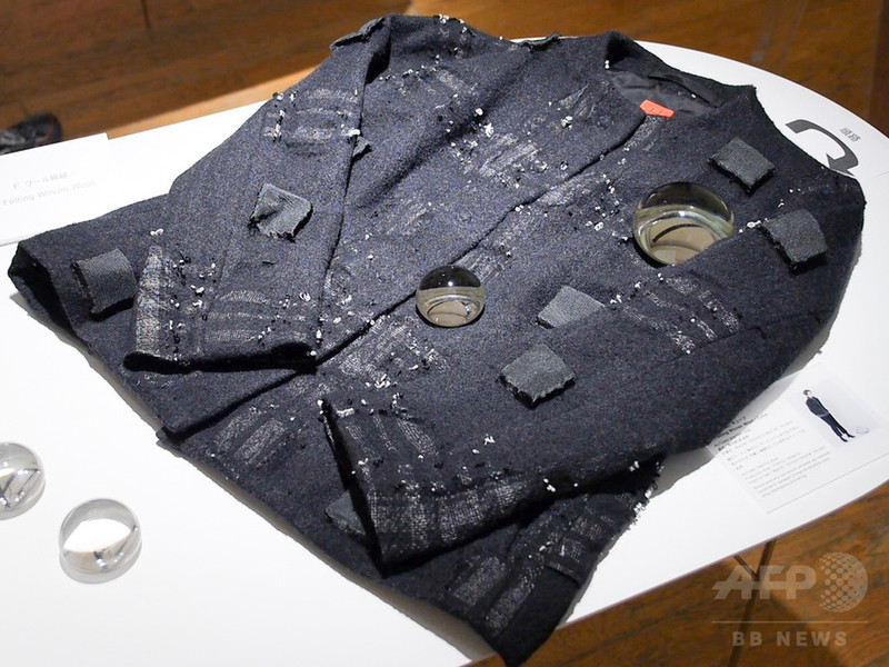 「HaaT」15年を振り返るテキスタイル展、8日まで