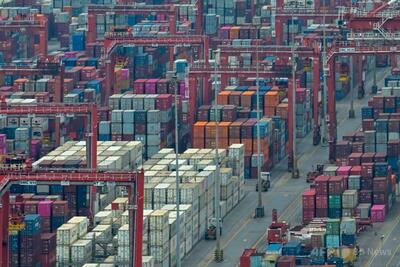 DHL、800ドル超の米消費者向け国際配送を一時停止