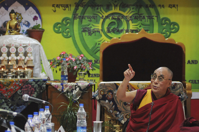 ダライ・ラマ、継承者めぐる中国の発言権を否定