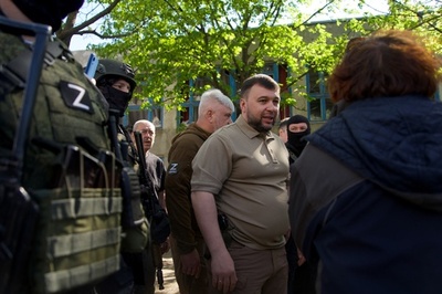 ロシア、ウクライナ東部支配地域の「併合」画策 米高官