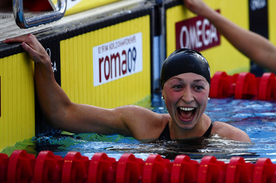 クーカーズ 女子200メートル個人メドレー世界新で優勝、世界水泳