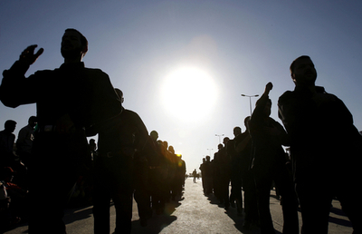 サドル師、シーア派幹部らにイラク出国を指示 - イラク