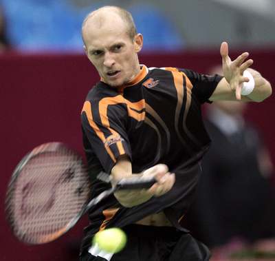 ダビデンコ ティプサレビッチを降し決勝進出