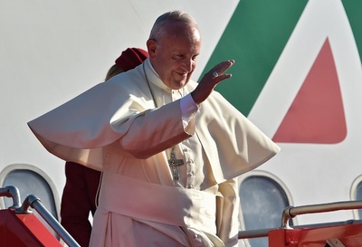 「キリスト教徒は同性愛者に謝罪するべき」、ローマ法王