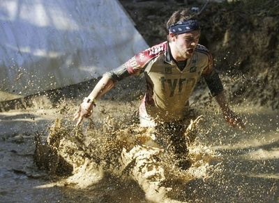 究極の泥んこ障害物競走、オーストリアで開催