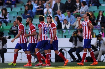 アトレティコ、快勝でリーガ首位に浮上