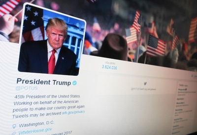 トランプ氏、ツイッターでも「政権移行」 公式アカウント引き継ぎ