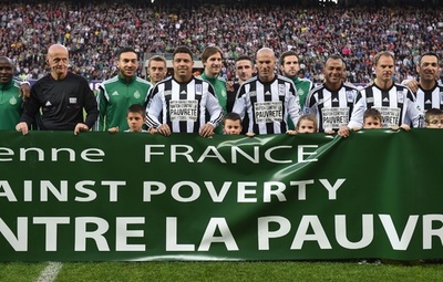 ロナウド氏とジダン氏、UNDP主催の慈善試合で共演