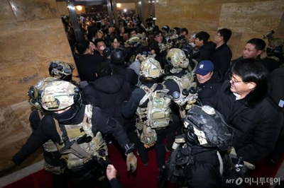 韓国軍の戒厳令「7人衆」全員拘束…浮かび上がった「学閥・地縁」構造的課題