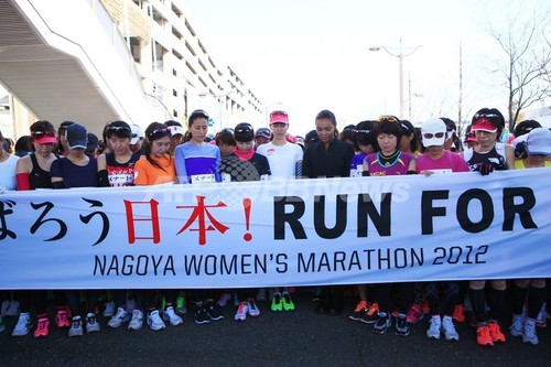 「名古屋ウィメンズマラソン」安田＆道端も目標達成、完走者にはティファニー