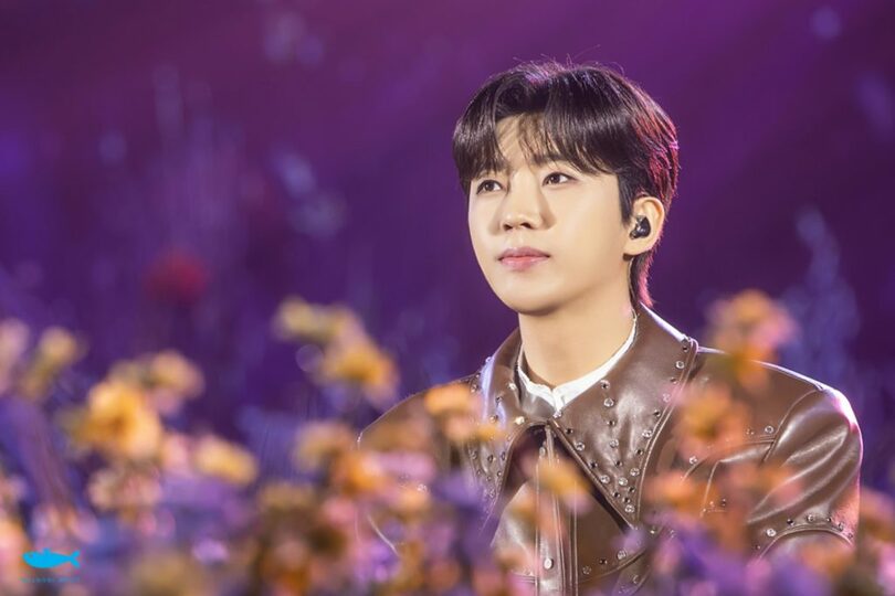 (c)STARNEWS
