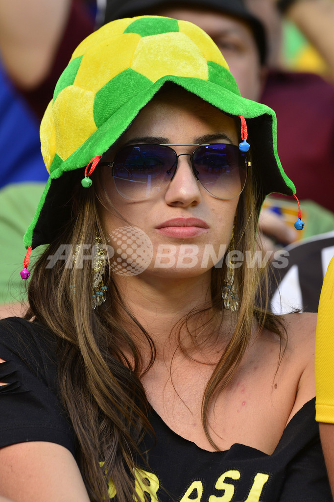 ブラジル美女から日本人サポーター、マスクマンまで・・・コンフェデ杯を盛り上げたサポーター