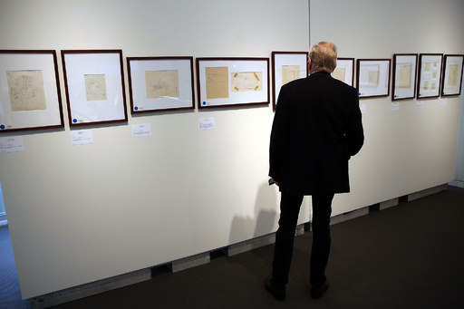ジョン・レノンのイラストや原稿、3億円で落札 NY競売 写真5枚 国際