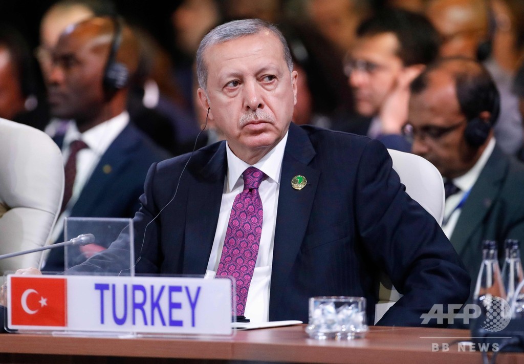 トルコ大統領が米2閣僚への報復制裁を表明 激化回避の意向も トルコ大統領が米2閣僚への報復制裁を表明 激化回避の意向も