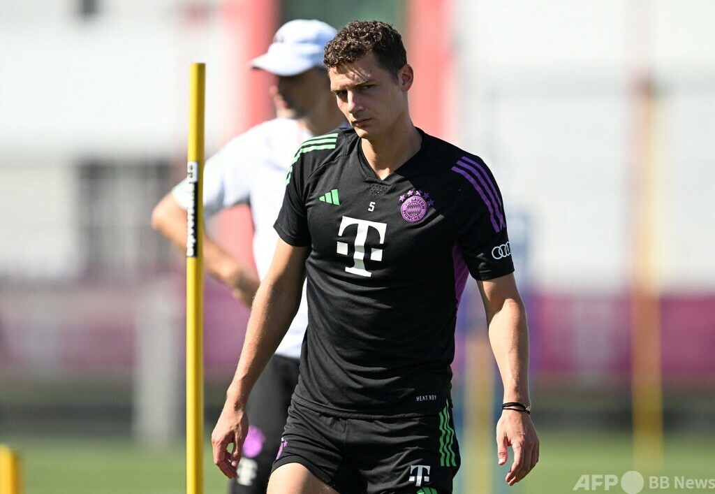 インテル、バイエルンから仏代表パヴァールを完全移籍で獲得 写真1枚 国際ニュース：AFPBB News