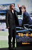ブラット・ピット（Brad Pitt）主演の新作映画『マネー・ボール（Moneyball）』のジャパンプレミアが9日、都内で開催され、来日中のピットがアンジェリーナ・ジョリー（Angelina Jolie）とともに登場した。同作品は11日から全国ロードショーとなる。写真は、舞台あいさつを行うピット（2011年11月9日撮影）。(c)AFP/KAZUHIRO NOGI