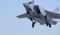 ロシア航空宇宙軍ミグ31からの、極超音速ミサイル「キンジャル」の発射実験の様子。Sputnik提供（2018年3月11日撮影）。(c)Ministry of defence of the Russian Federation/Sputnik
