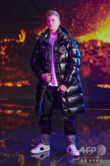 未使用品□MONCLER GENIUS 7 モンクレール ジーニアス 7 フラグメント ヒロシフジワラ 2023年製 DOTTER ナイロンジャケット グレー 2 ハンガー付き 正規品 メンズ 定価233,200円 7 モンクレール フラグメント ヒロシ・フジワラ」ショートフィルム公開
