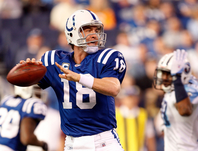 ペイトン・マニング 4000ヤード獲得シーズン数のNFL記録を更新