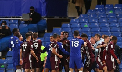 チェルシーとレスターの乱闘、両チームに罰金