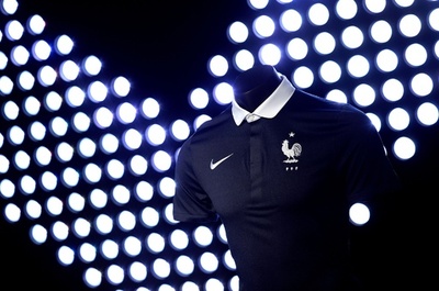 サッカーフランス代表のユニホームがお披露目