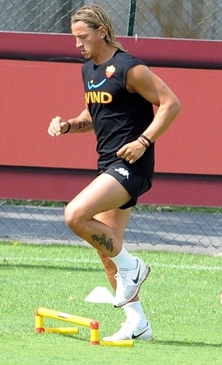 メクセス 娘を乗せた車が盗難される