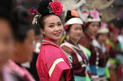 少数民族の演舞 中国・貴州丹寨