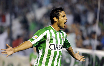 ベティス サンタクルスの活躍で開幕4連勝