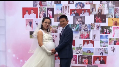 吉林大学で卒業生カップル72組が合同結婚式