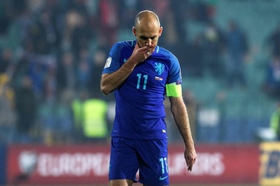 オランダがブルガリアに敗れW杯出場に暗雲、ロッベン「悪夢だ」