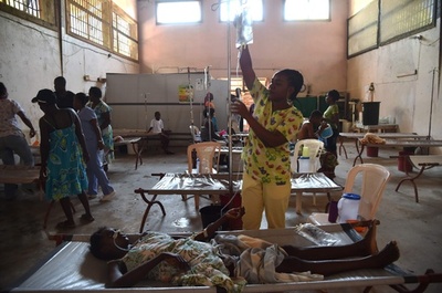 コレラ大流行のハイチ、10年以降80万人感染 資金不足問題も