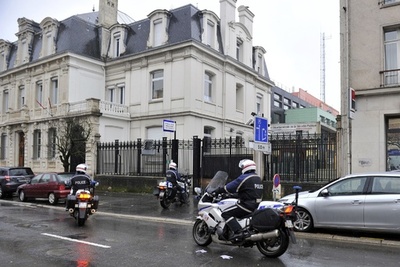 仏紙襲撃事件の10代「容疑者」、心境を告白