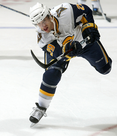 セイバーズ プレシーズンマッチでメープルリーフスを降す