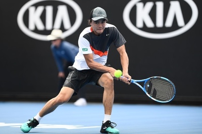 ダニエル太郎、相手の途中棄権で全豪2回戦へ 土居は初戦敗退