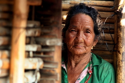 ブータン反政府勢力、初の総選挙に攻撃予告