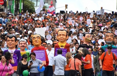 女性が犠牲となる殺人事件を減らすキャンペーン、イタリア