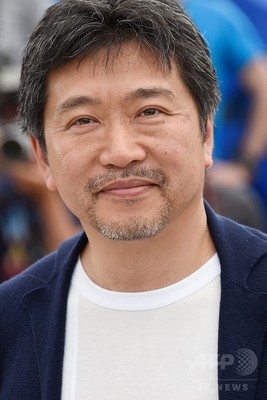 【写真特集】『海街diary』上映、綾瀬さんらレッドカーペットに カンヌ 【写真特集】『海街diary』上映、綾瀬さんらレッドカーペットに カンヌ
