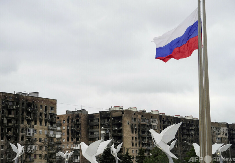 プーチン氏、占領地マリウポリも訪問 大統領府 写真1枚 国際ニュース：afpbb News