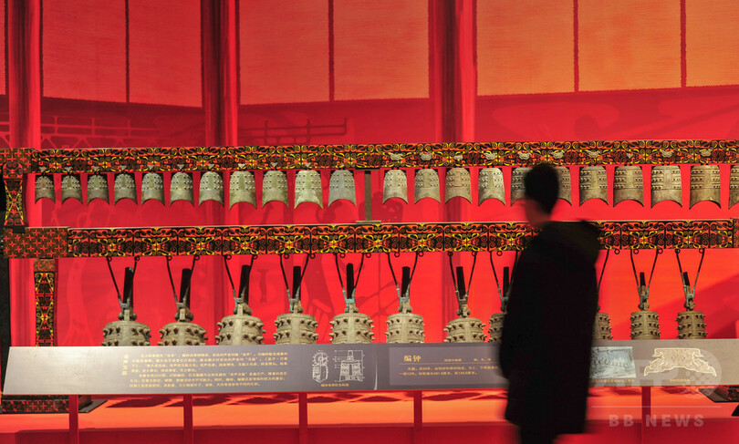 古代楚国の暮らしを再現　青銅器や漆器など