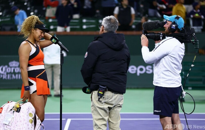 大坂が2回戦敗退、試合中のやじに涙 BNPパリバOP