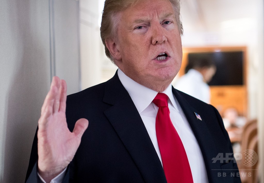 トランプ氏、EUは「中国と同じくらいひどい」 報復関税に反発 トランプ氏、EUは「中国と同じくらいひどい」 報復関税に反発
