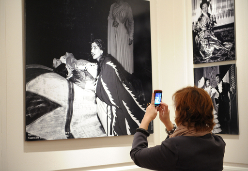 マリア・カラスのステージ衣装展覧会、NYで 写真10枚 国際ニュース